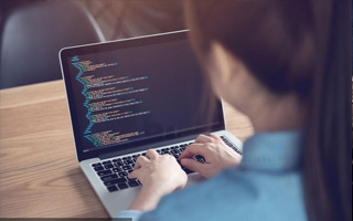 昌都 ,php声明和调用变量的符号是什么？